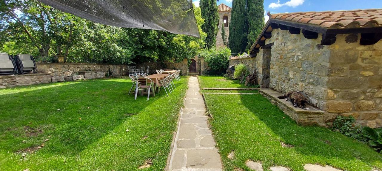 Castell De Llaes Villa Екстериор снимка