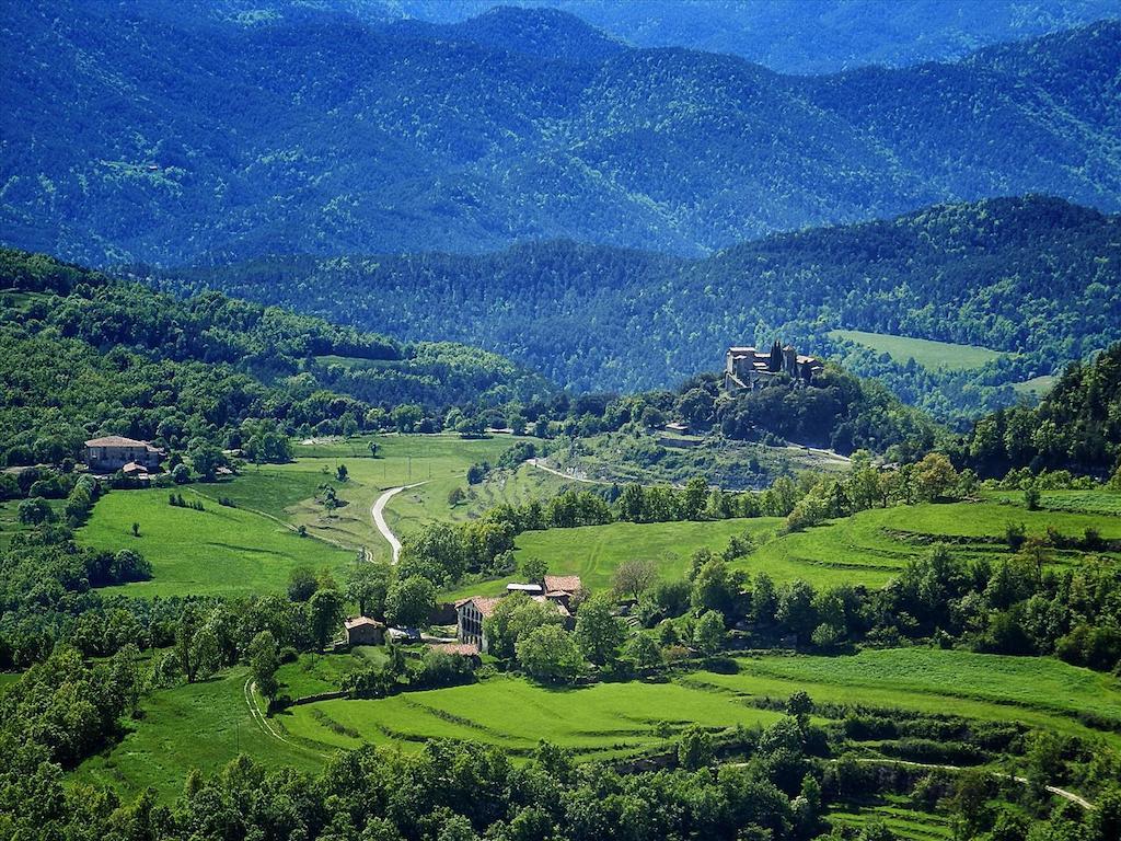 Castell De Llaes Villa Екстериор снимка