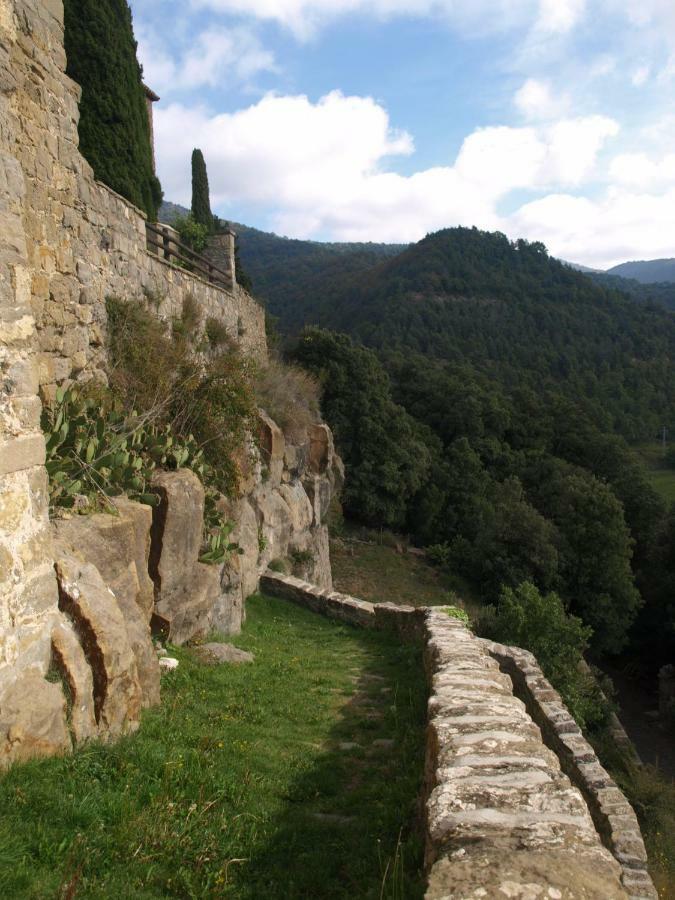 Castell De Llaes Villa Екстериор снимка
